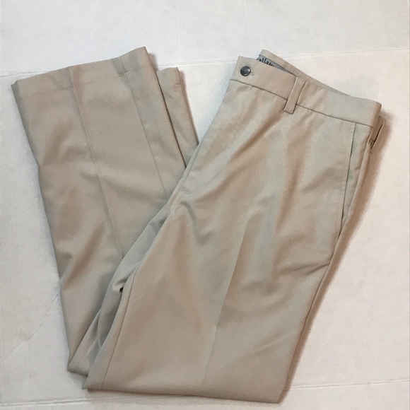 Callaway Khaki Pleated Flat Front Golf 